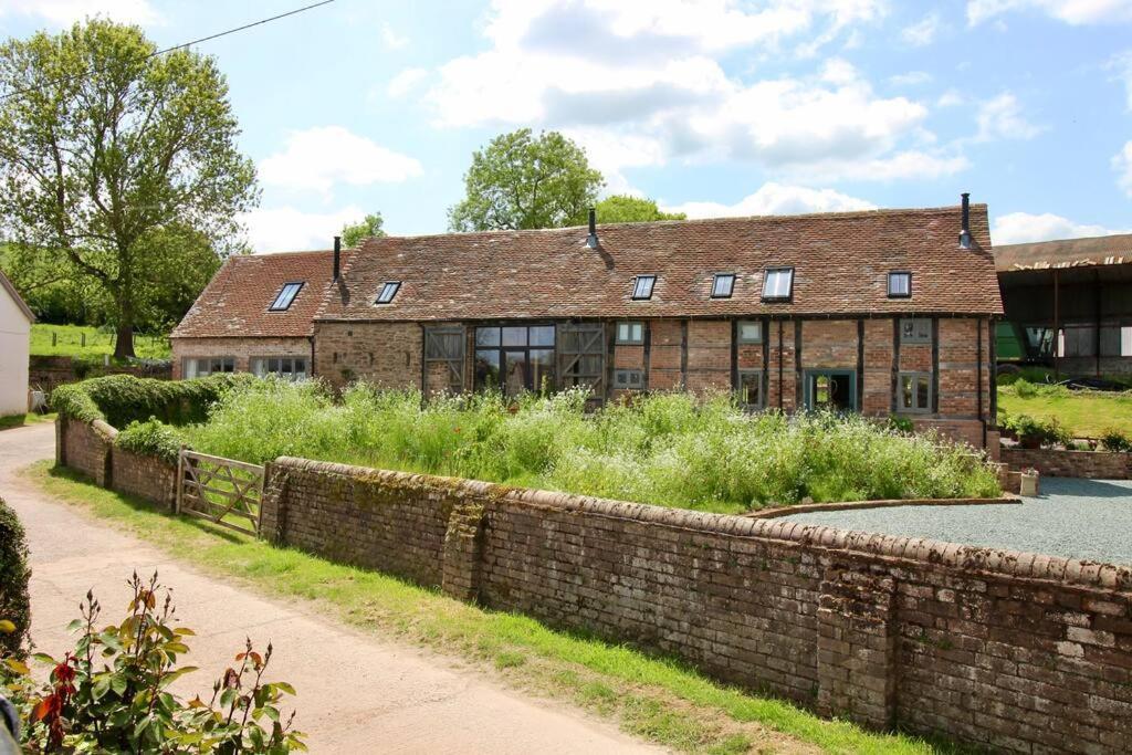 The Cart House - Beautiful Contemporary Barn - Hot Tub Apartment Bridgnorth Luaran gambar