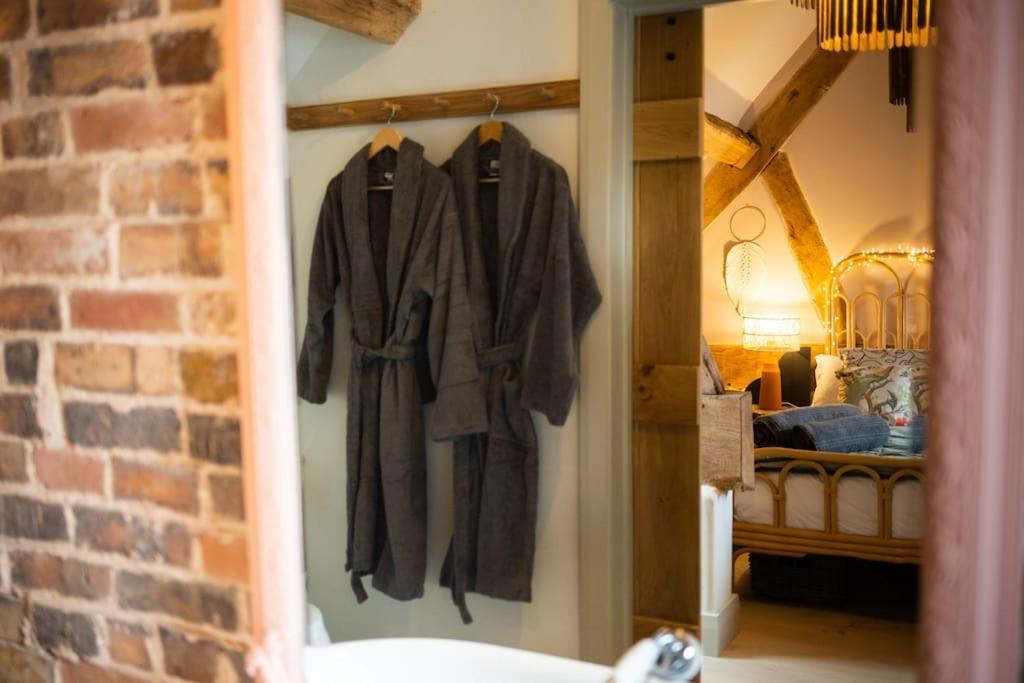 The Cart House - Beautiful Contemporary Barn - Hot Tub Apartment Bridgnorth Luaran gambar