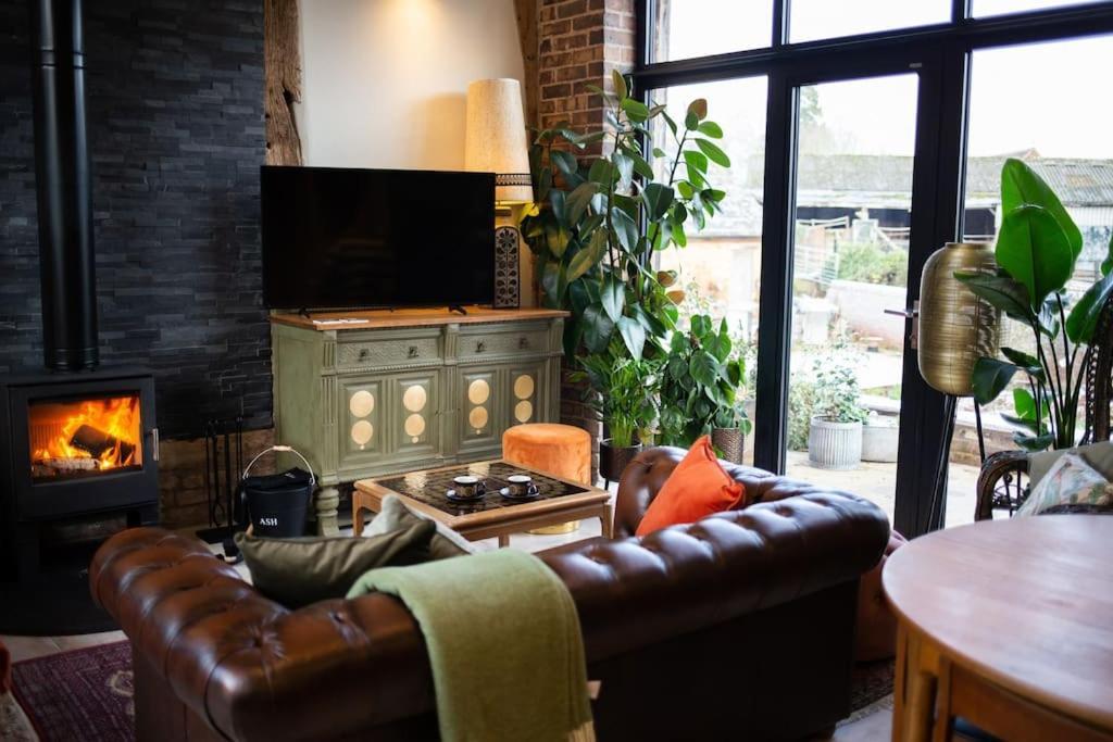 The Cart House - Beautiful Contemporary Barn - Hot Tub Apartment Bridgnorth Luaran gambar